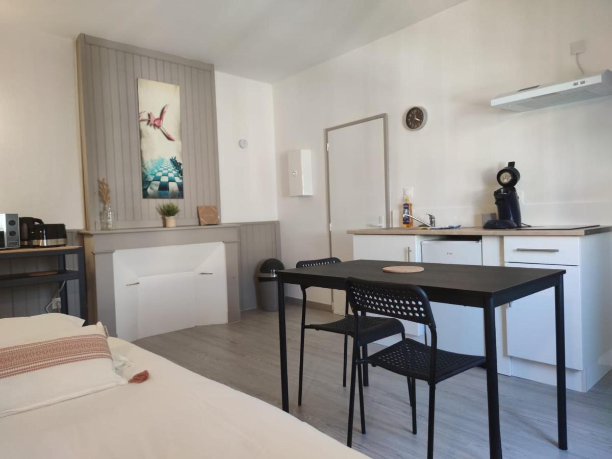 *Les Studios L'Amandine* Périgueux Exteriér fotografie